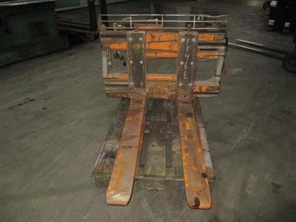 Grote foto durwen vorkenklem agrarisch heftrucks