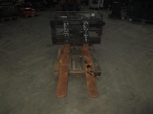 Grote foto stabau vorkenklem agrarisch heftrucks