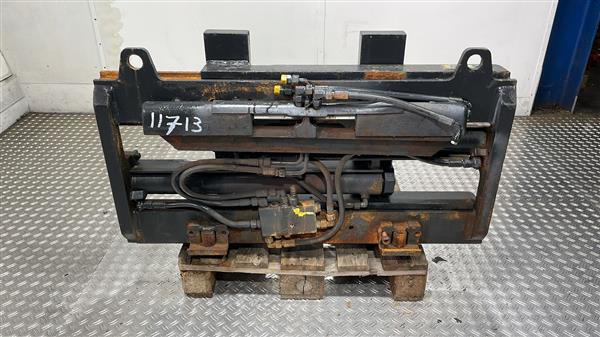 Grote foto stabau vorkenklem agrarisch heftrucks