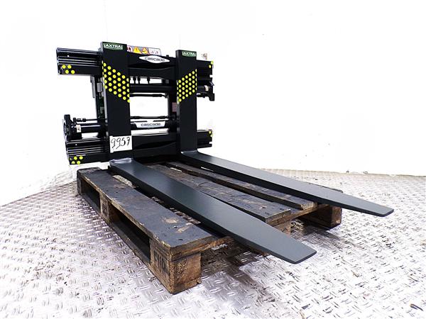 Grote foto cascade vorkversteller agrarisch heftrucks