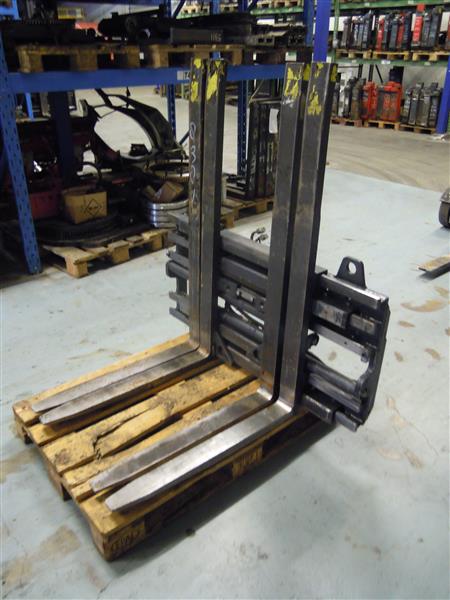 Grote foto kaup vorkenversteller dubbel agrarisch heftrucks