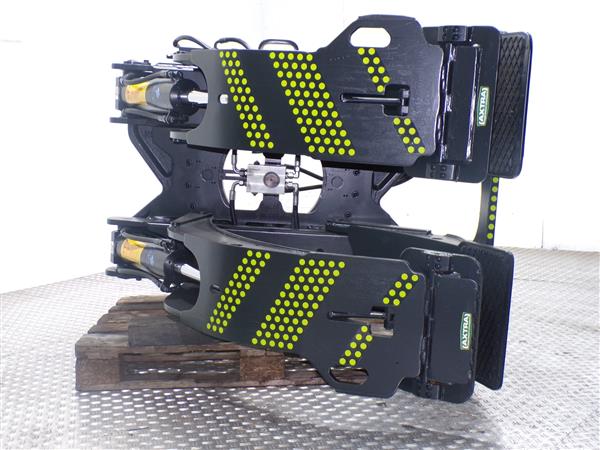 Grote foto durwen papierrollenklem splitarm agrarisch heftrucks