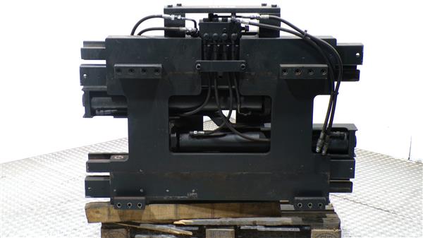 Grote foto meyer balenklem agrarisch heftrucks