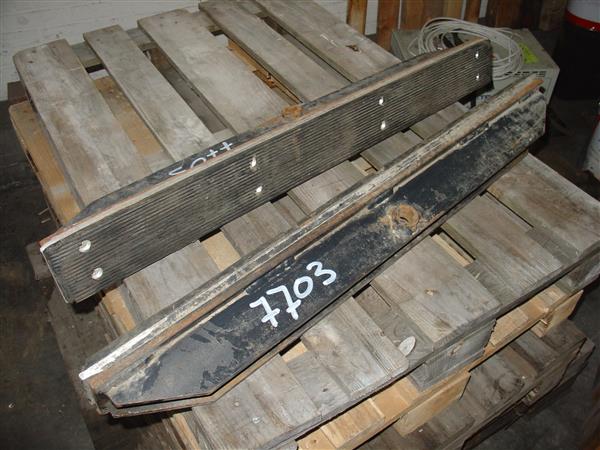 Grote foto axtra opsteekarmen agrarisch heftrucks