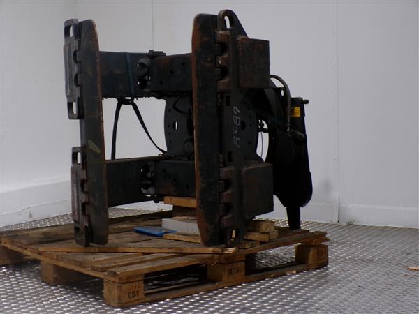 Grote foto cascade papierrollenklem agrarisch heftrucks