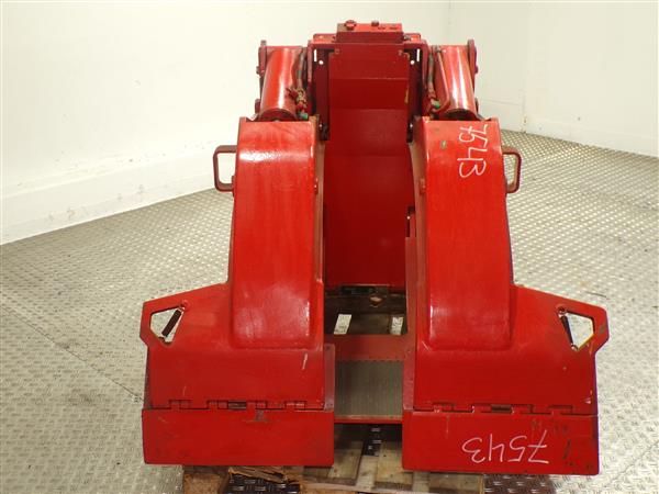 Grote foto auramo papierrollenklem splitarm agrarisch heftrucks