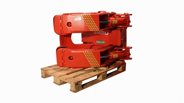 Grote foto auramo papierrollenklem splitarm agrarisch heftrucks