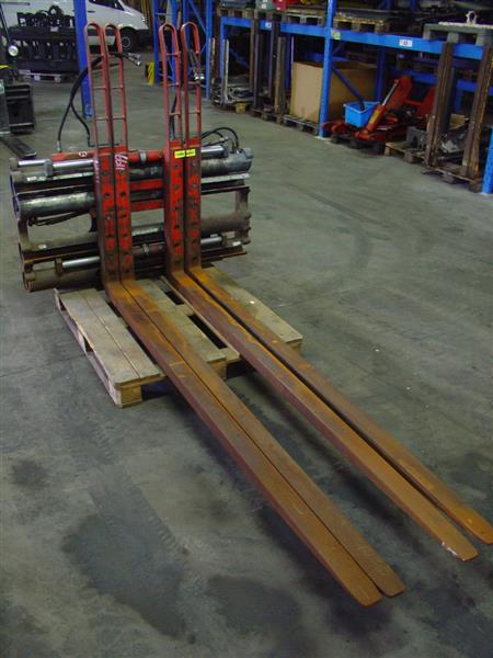 Grote foto durwen vorkenversteller dubbel agrarisch heftrucks