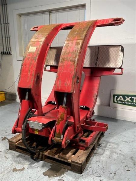 Grote foto bolzoni auramo papierrollenklem tissue agrarisch heftrucks