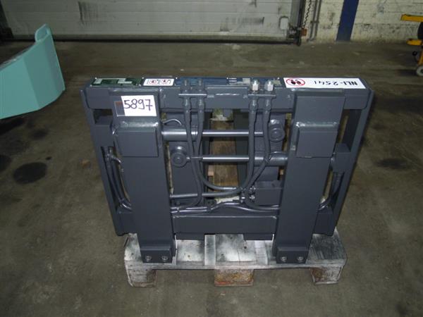 Grote foto cascade vorkversteller agrarisch heftrucks