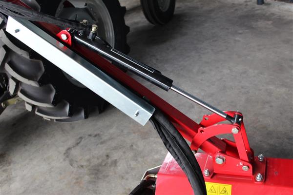 Grote foto kraffter armmaaier 270 met 80cm klepelmaaierbak agrarisch mechanisatie