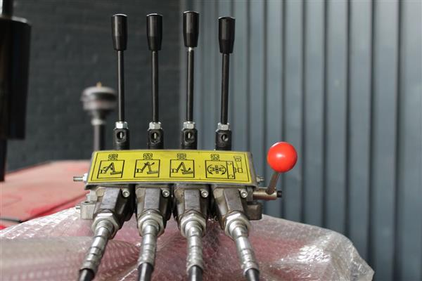 Grote foto kraffter armmaaier 270 met 80cm klepelmaaierbak agrarisch mechanisatie