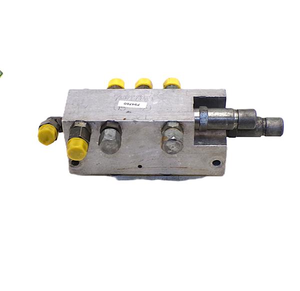 Grote foto cascade overdruk ventiel agrarisch heftrucks