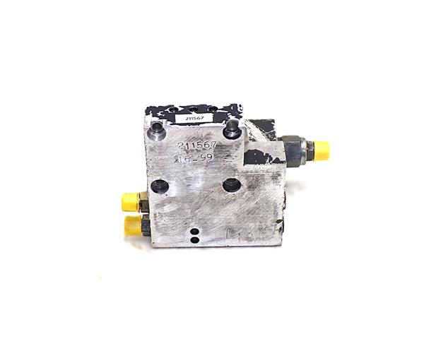 Grote foto cascade ventielblok agrarisch heftrucks