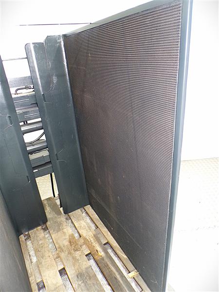 Grote foto kaup witgoedklem hoge bodemvrijheid agrarisch heftrucks