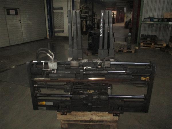 Grote foto kaup vorkenversteller triple agrarisch heftrucks