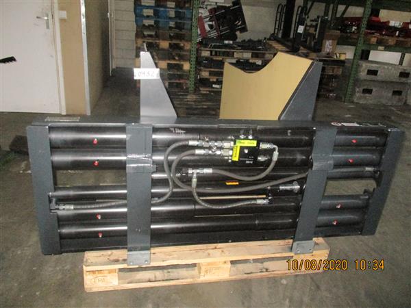 Grote foto elm balenklem agrarisch heftrucks