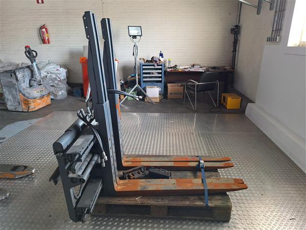 Grote foto kaup vorkenversteller dubbel agrarisch heftrucks