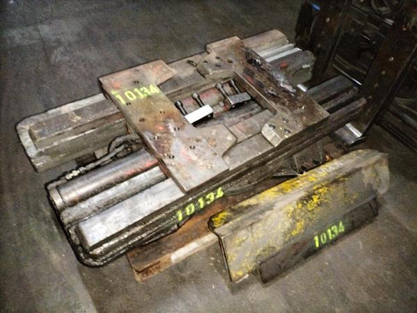 Grote foto auramo vorkenklem draaibaar agrarisch heftrucks