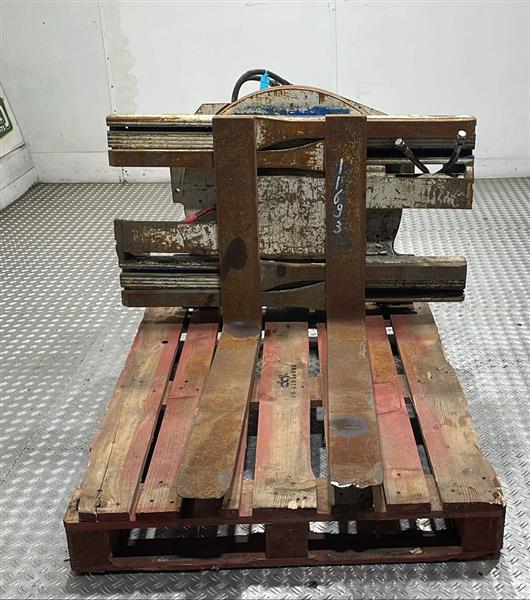 Grote foto casacade vorkenklem draaibaar 360 agrarisch heftrucks