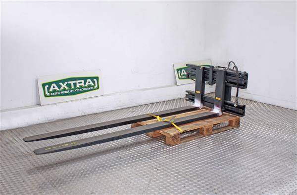 Grote foto griptech vorkversteller c.q. vorkenspreider agrarisch heftrucks