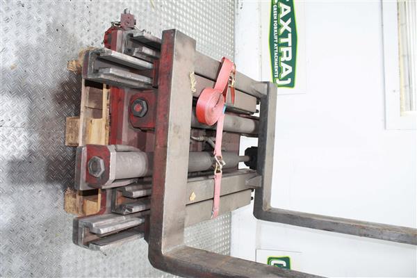 Grote foto bolzoni vorkenklem draaibaar 360 agrarisch heftrucks