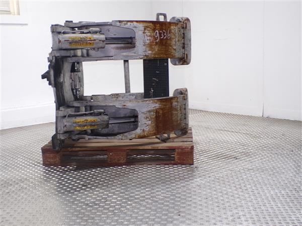 Grote foto cascade papierrollenklem splitarm agrarisch heftrucks