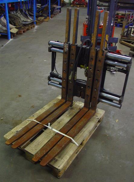 Grote foto meyer vorkenversteller dubbel agrarisch heftrucks