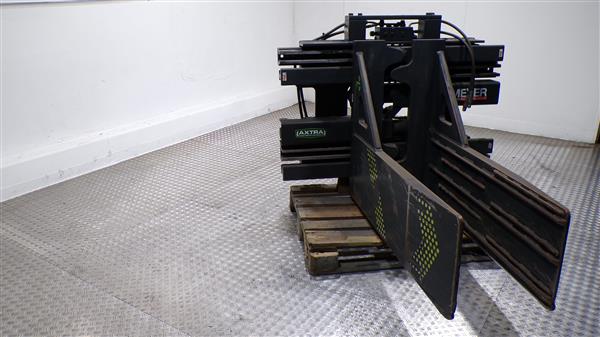 Grote foto meyer balenklem agrarisch heftrucks