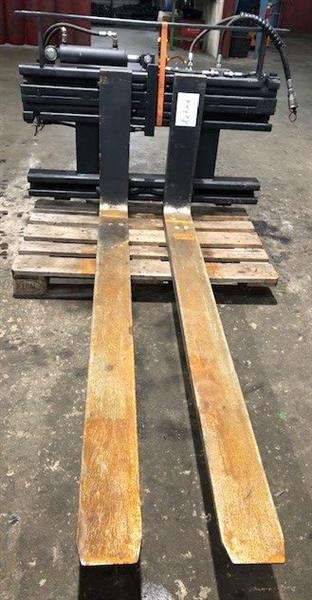 Grote foto griptech vorkversteller agrarisch heftrucks