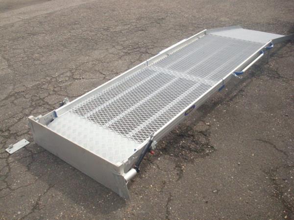 Grote foto kvistberga feal 3 delige oprijplaat 325 cm alumini auto diversen gereedschap