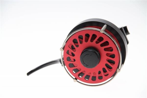 Grote foto ffte vliegvisreel 2x reserve spoel sport en fitness vissport