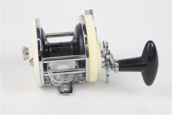 Grote foto mitchell 602 nr. 0232165 reel doos papieren sport en fitness vissport