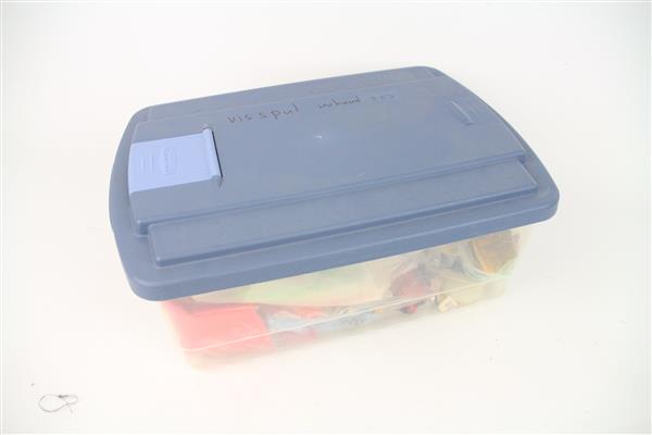 Grote foto box gevuld met vliegbind materiaal sport en fitness vissport