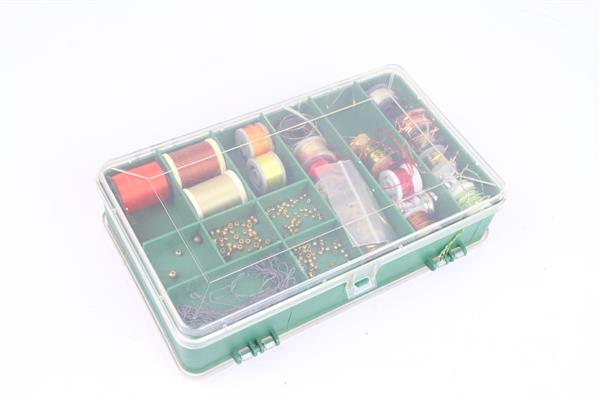 Grote foto tacklebox gevuld met 50 vliegbind draden en tools sport en fitness vissport
