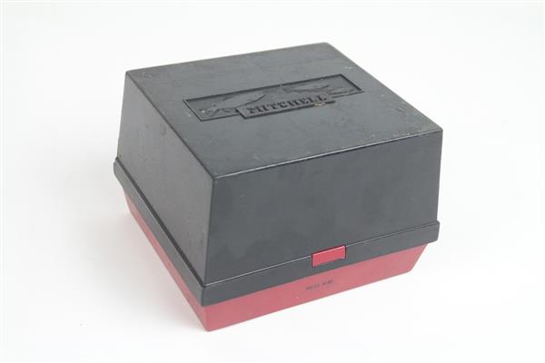 Grote foto mitchell plastic spinning reel box sport en fitness vissport
