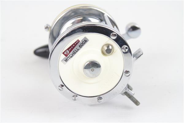 Grote foto mitchell 600 394782 reel doos sport en fitness vissport