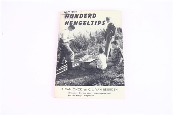Grote foto honderd hengeltips a. van onck en cj van beurden boek sport en fitness vissport