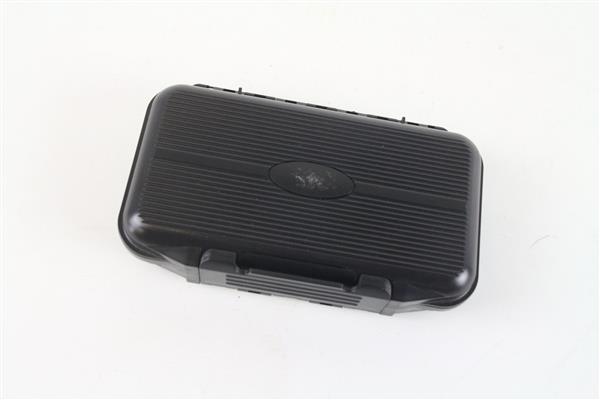 Grote foto black fly box deluxe gevuld met ruim 75 kleine vliegen sport en fitness vissport