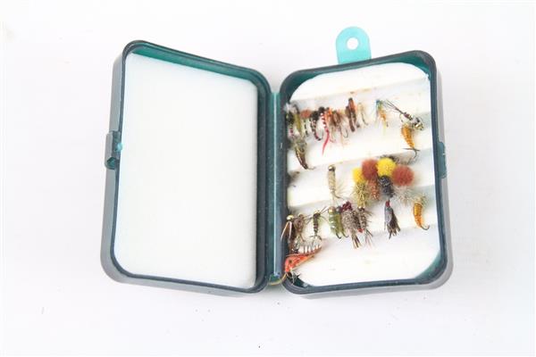 Grote foto snowbee model no. 050 fly box gevuld met 33 nimfen sport en fitness vissport