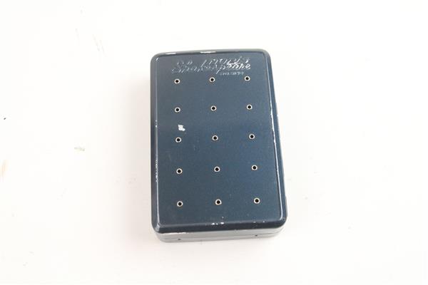 Grote foto shakespeare norris fly box gevuld met ruim 25 kleine streamers vliegendoos sport en fitness vissport