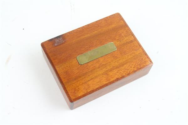 Grote foto houten vliegendoos gevuld met ruim 70 nimfen sport en fitness vissport