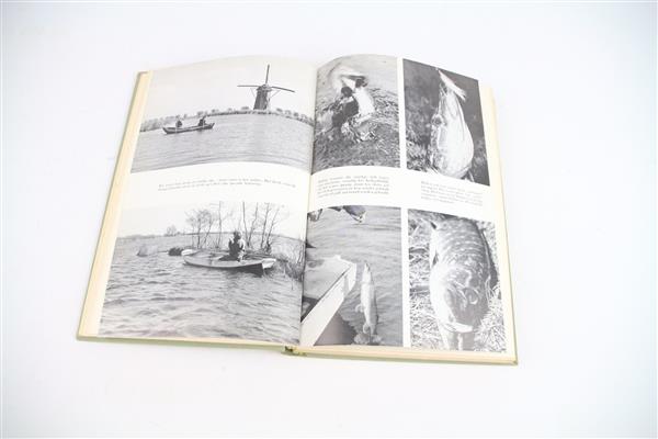 Grote foto wij hengelaars a. van onck boek sport en fitness vissport