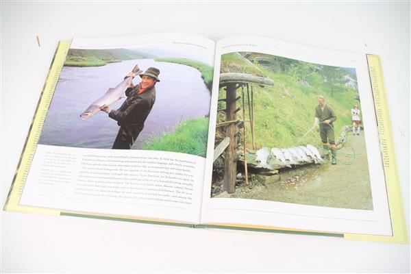 Grote foto trout salmon of the world silvio calabi boek sport en fitness vissport