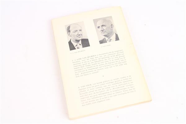 Grote foto voorbij de derde breker a. van onck c.j. van beuren boek sport en fitness vissport