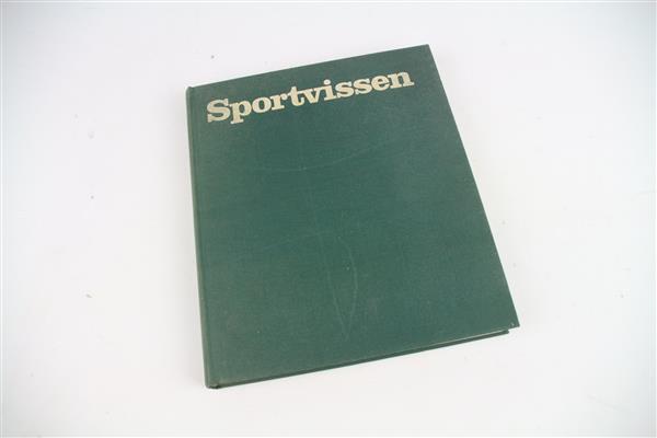 Grote foto sportvissen boekpost boek sport en fitness vissport