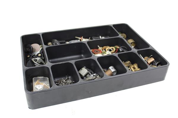 Grote foto box gevuld met diverse molen onderdelen sport en fitness vissport