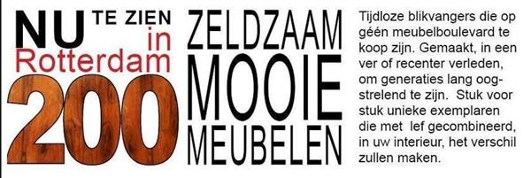 Grote foto gelderse kussenkast op slofpoten in eiken met ingelegd met ebbenhout o.a. een hartje no.502741 antiek en kunst stoelen en banken