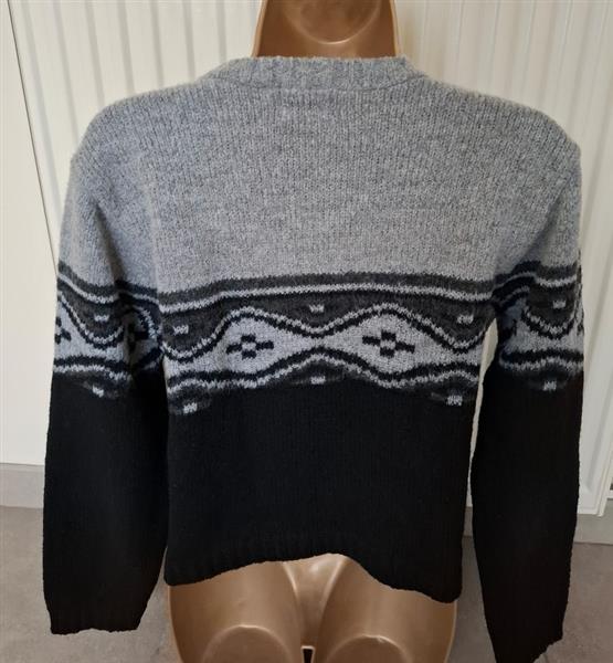 Grote foto zwart grijze trui met v hals maat 38 kleding dames truien en vesten