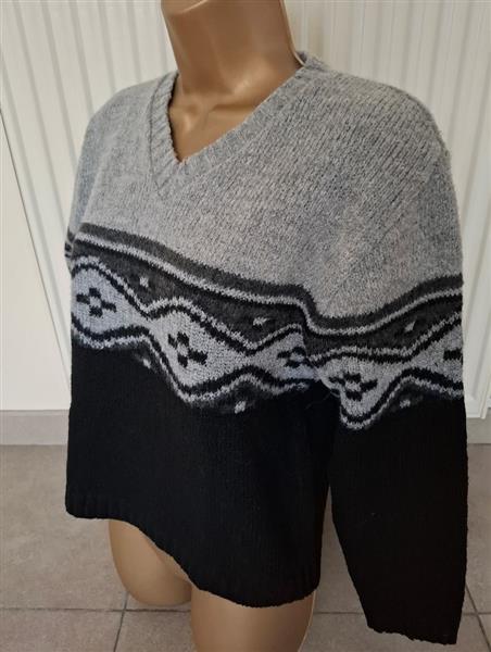 Grote foto zwart grijze trui met v hals maat 38 kleding dames truien en vesten